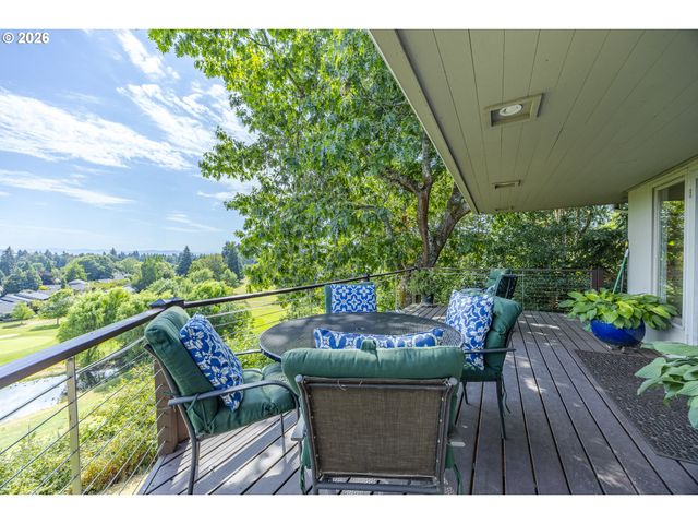 420 SPYGLASS Dr, Eugene, OR 97401