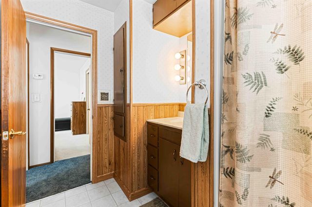 1722 15th Street S, Fargo, ND 58103