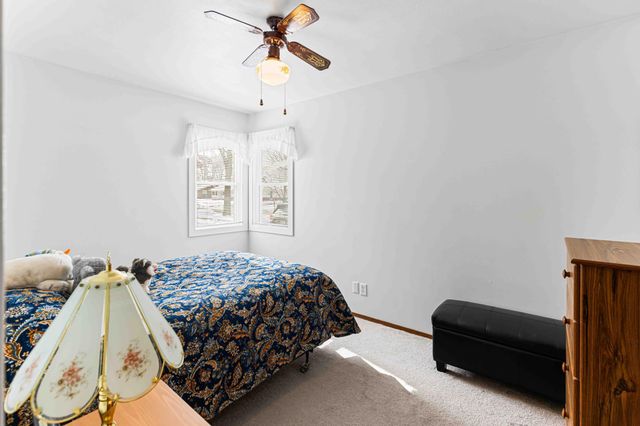 1722 15th Street S, Fargo, ND 58103