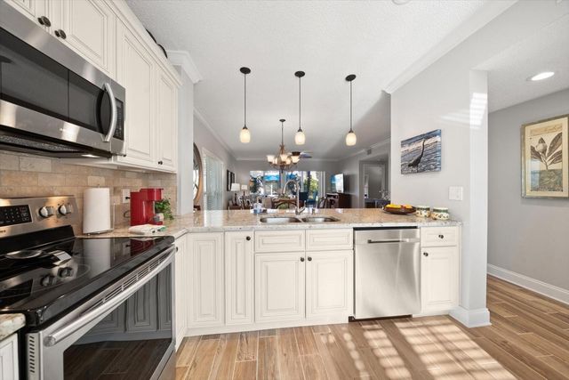 11500 SHIPWATCH DRIVE 1360, Largo, FL 33774