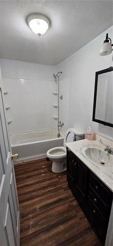 608 E 10th Street, Holden, MO 64040