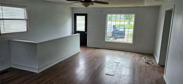 608 E 10th Street, Holden, MO 64040