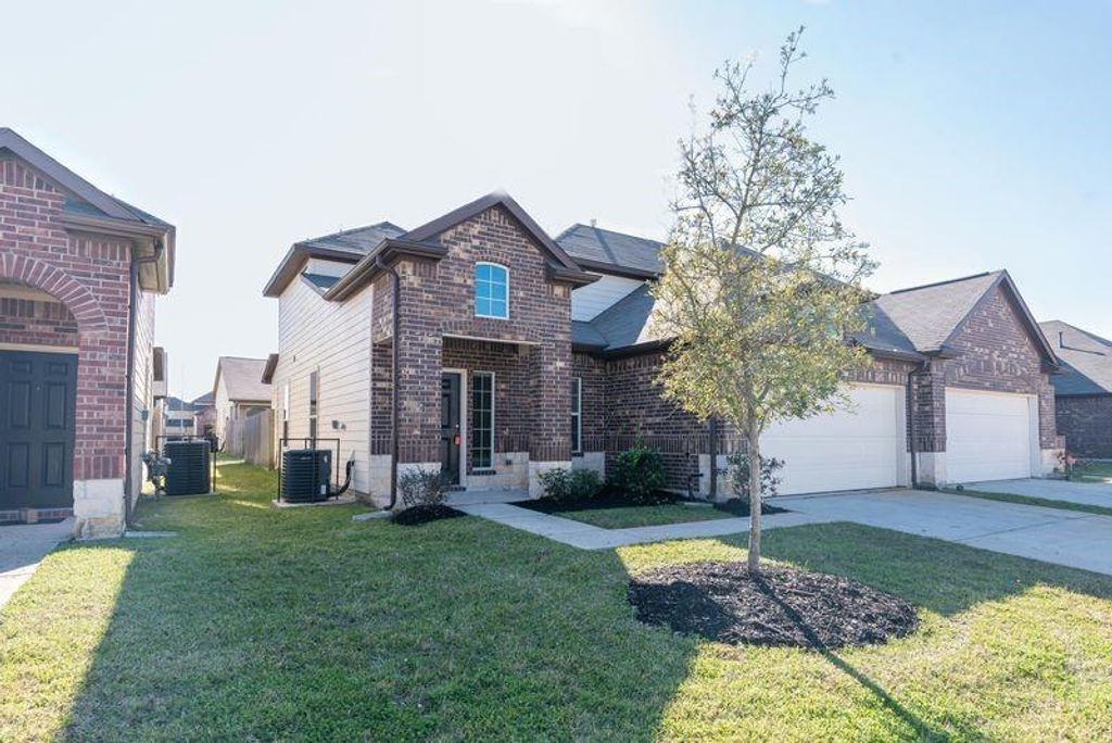 12314 Roy Mix Bohn Lane, Houston, TX 77044
