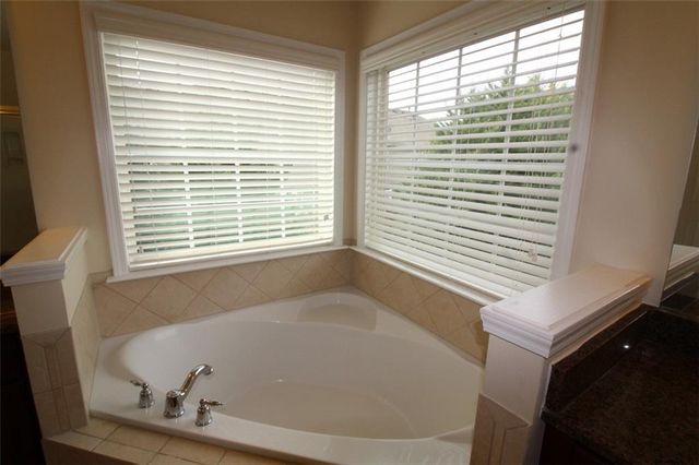 10752 Camarilla Court, Johns Creek, GA 30097