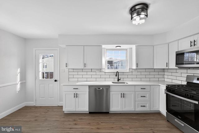 642 RIVELY AVE, Collingdale, PA 19023