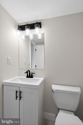 642 RIVELY AVE, Collingdale, PA 19023