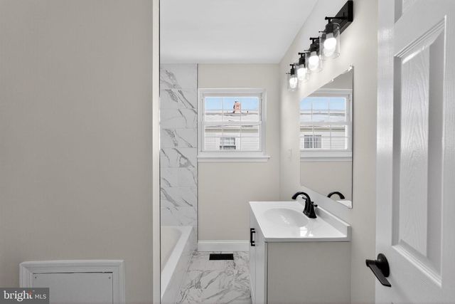 642 RIVELY AVE, Collingdale, PA 19023