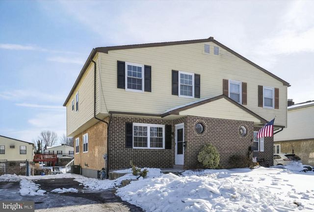 642 RIVELY AVE, Collingdale, PA 19023