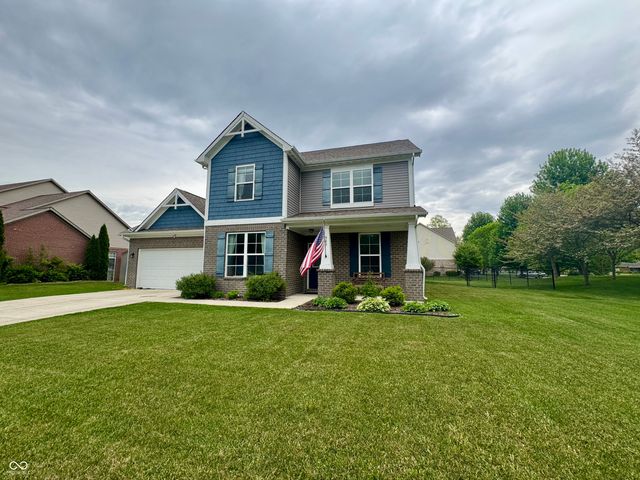 983 S Raylee Garden Drive, New Palestine, IN 46163