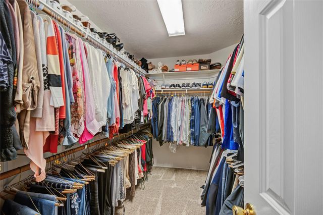 6606 Mahan Wood Drive, Humble, TX 77346