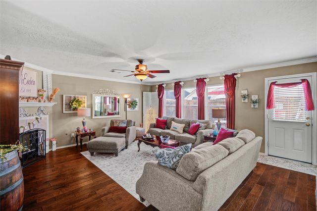 6606 Mahan Wood Drive, Humble, TX 77346