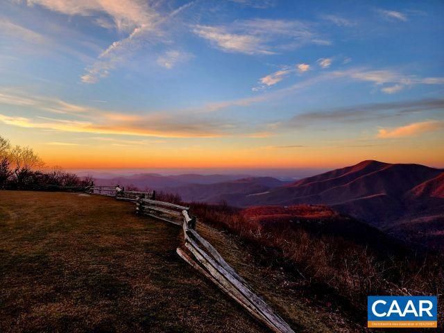 25 STONY COVE LN, Wintergreen Resort, VA 22967