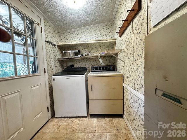713 Cedar Grove Church Road, Vale, NC 28168