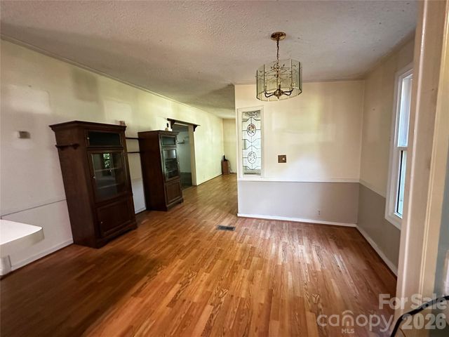 713 Cedar Grove Church Road, Vale, NC 28168