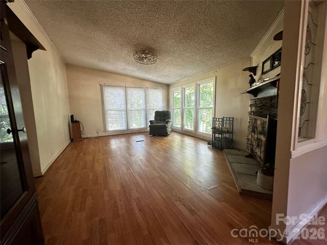 713 Cedar Grove Church Road, Vale, NC 28168