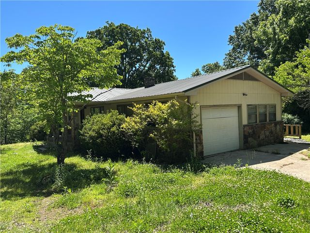 5087 Maris Loop, Harrison, AR 72601