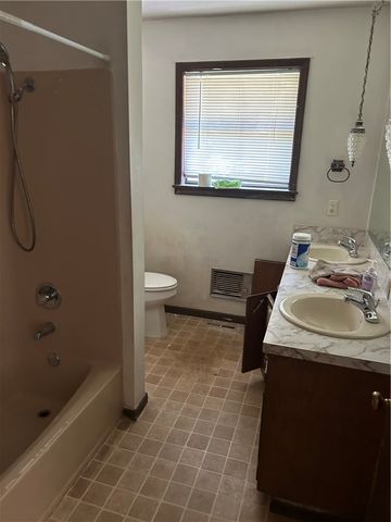 5087 Maris Loop, Harrison, AR 72601