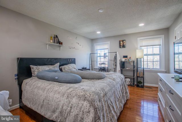 4925 JUST ST NE, Washington, DC 20019