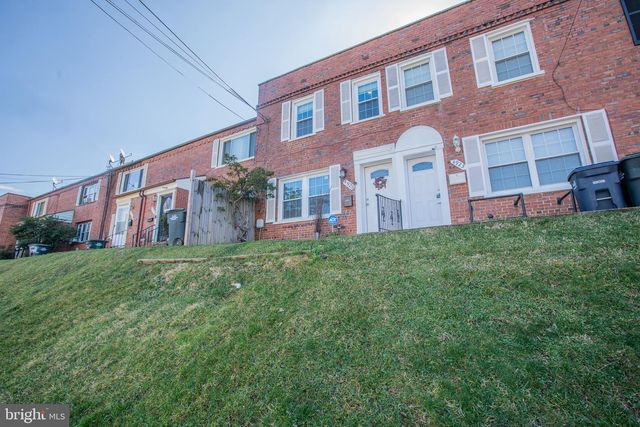 4925 JUST ST NE, Washington, DC 20019