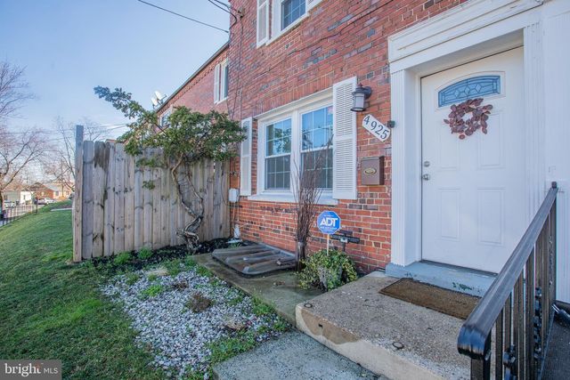 4925 JUST ST NE, Washington, DC 20019