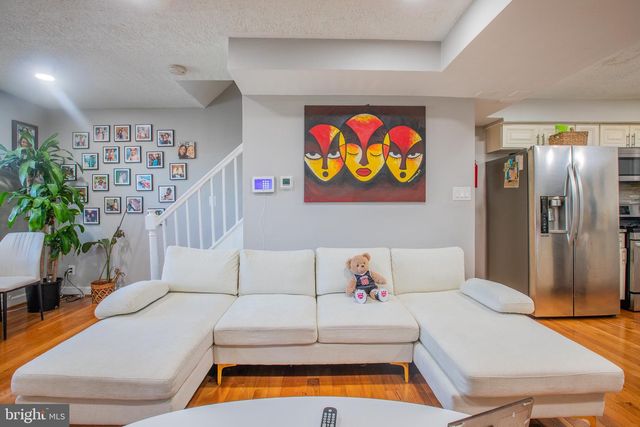 4925 JUST ST NE, Washington, DC 20019