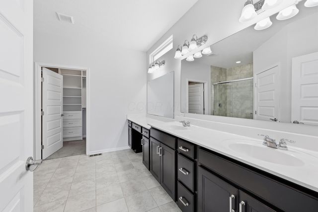 6727 Cat Singer Circle S, Hilliard, OH 43026