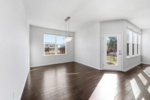 6727 Cat Singer Circle S, Hilliard, OH 43026