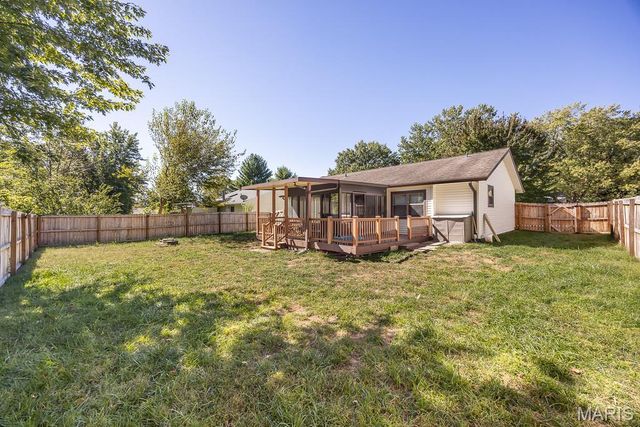 40 Innsbruck Lane, Shiloh, IL 62221