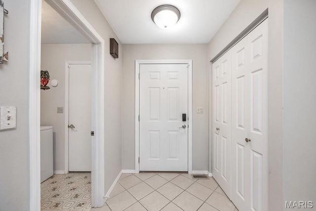40 Innsbruck Lane, Shiloh, IL 62221