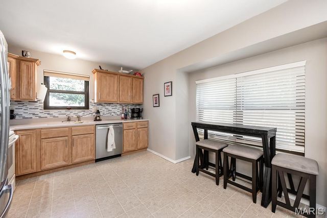 40 Innsbruck Lane, Shiloh, IL 62221
