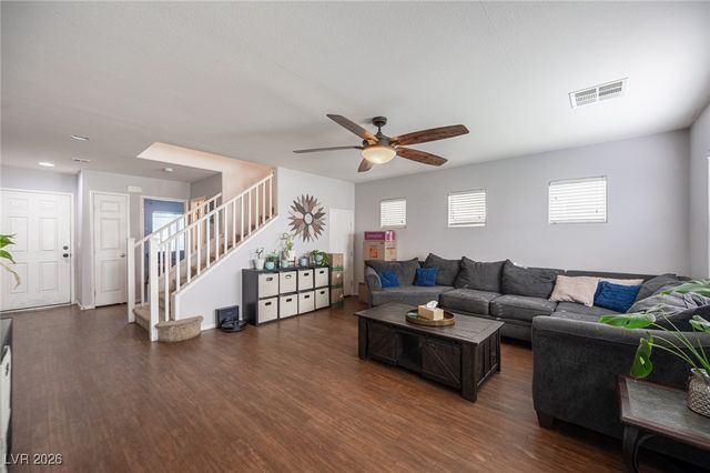 4829 Valmark Drive, Las Vegas, NV 89115