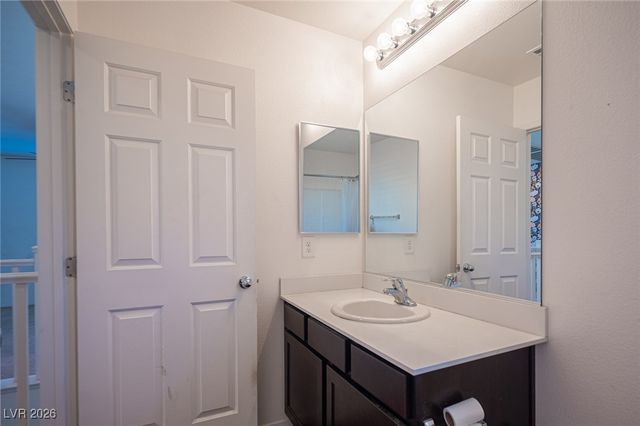 4829 Valmark Drive, Las Vegas, NV 89115