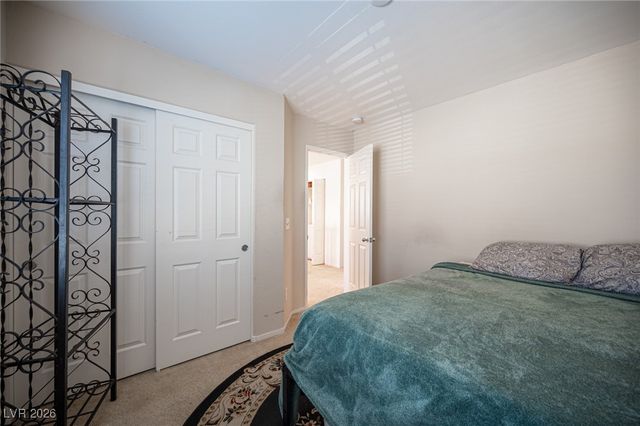 4829 Valmark Drive, Las Vegas, NV 89115