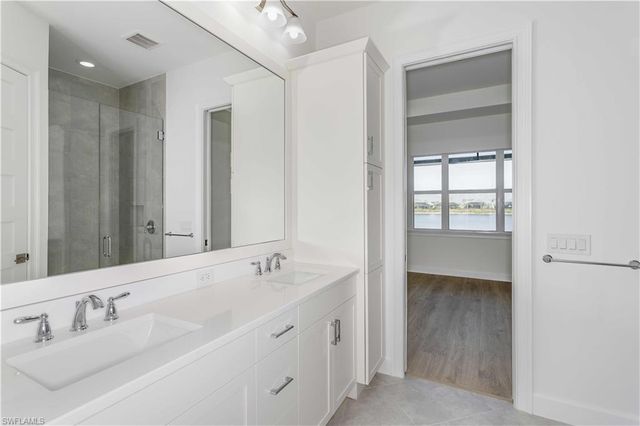 9004 Calypso CT, Naples, FL 34112