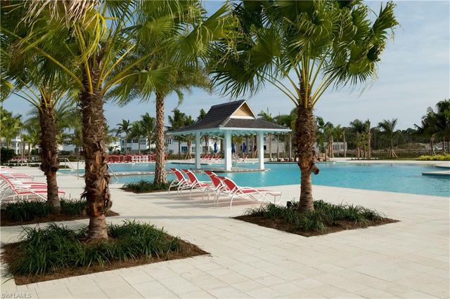 9004 Calypso CT, Naples, FL 34112