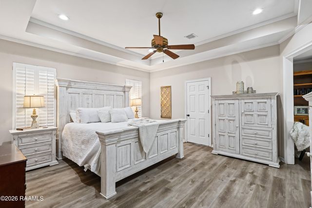 105 Pleasant Lake Drive, Youngsville, LA 70592
