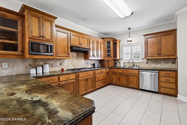 105 Pleasant Lake Drive, Youngsville, LA 70592