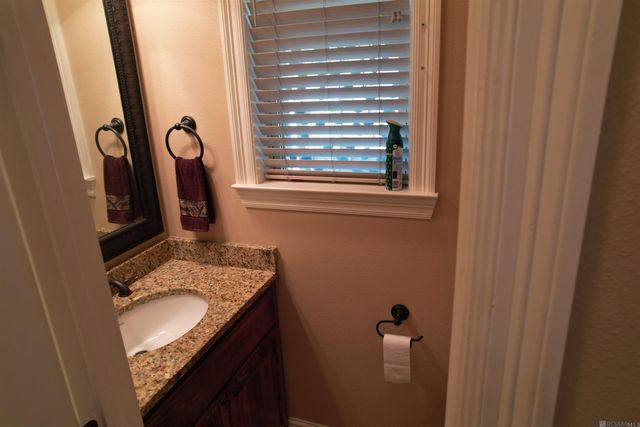 312 Lemon B Rd, Slaughter, LA 70777