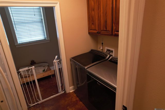 312 Lemon B Rd, Slaughter, LA 70777