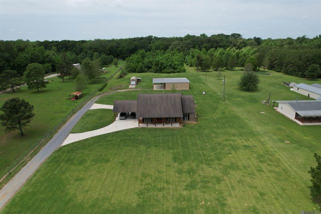 312 Lemon B Rd, Slaughter, LA 70777