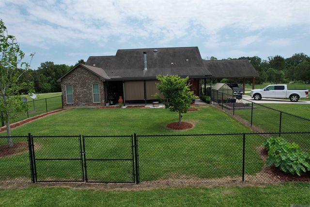 312 Lemon B Rd, Slaughter, LA 70777