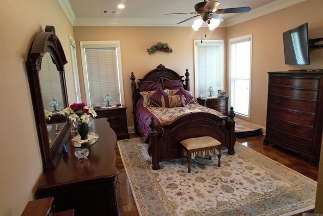 312 Lemon B Rd, Slaughter, LA 70777