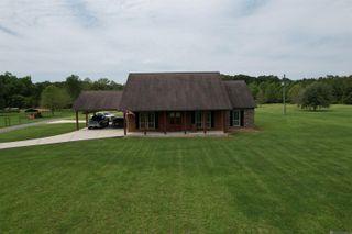 312 Lemon B Rd, Slaughter, LA 70777