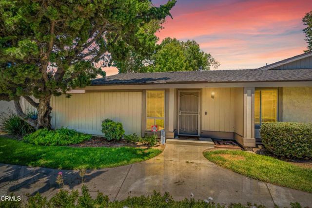 246 W Vineyard Avenue, Oxnard, CA 93036