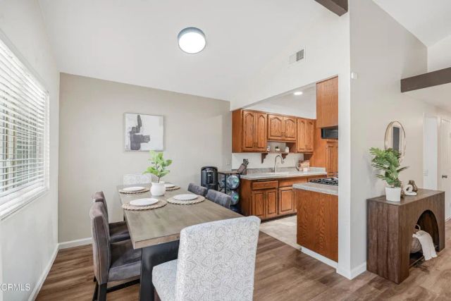 246 W Vineyard Avenue, Oxnard, CA 93036