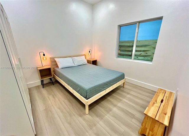 6241 NW Miami Pl, Miami, FL 33150