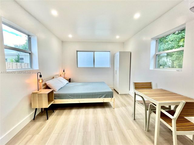 6241 NW Miami Pl, Miami, FL 33150