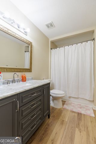 3759 Creekwood Drive, Valdosta, GA 31602