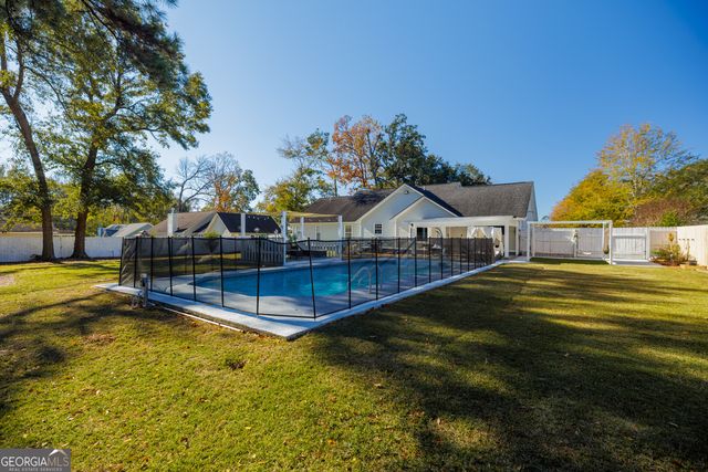 3759 Creekwood Drive, Valdosta, GA 31602