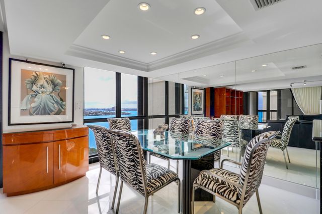 5380 N Ocean Drive 20b, Singer Island, FL 33404